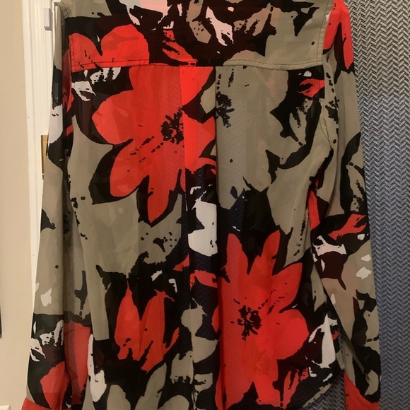 Guess Los Angeles Designer Floral Sheer Shirt - Picture 6 of 6